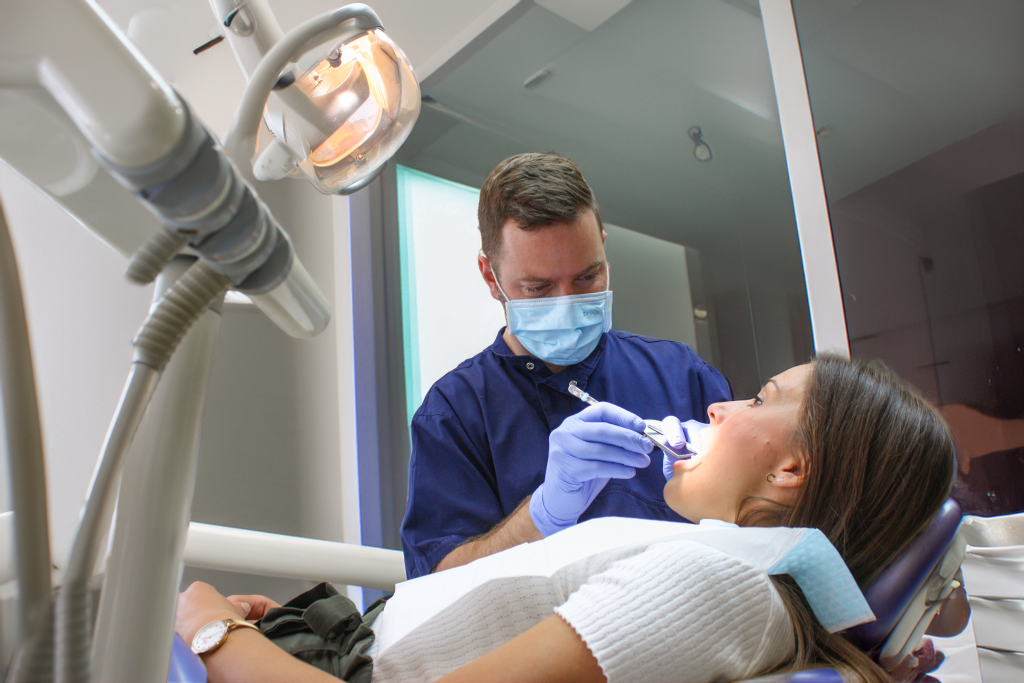 Dental implants