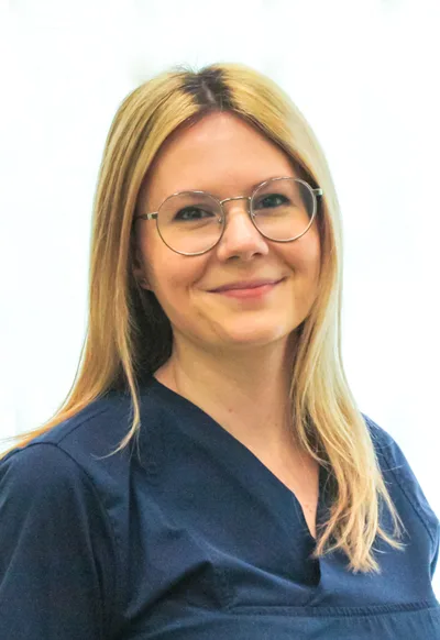 Dr. Beáta Fazakas